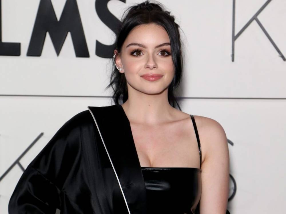 Ariel Winter rushed to hospital after accidentally cutting off tip of thumb - torontosun.com - Greece