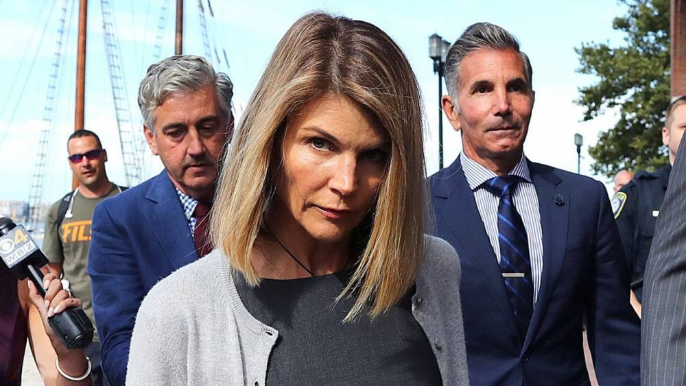 Lori Loughlin Loses Bid to Have Charges Dropped Against Her in College Admissions Scam - www.etonline.com - California - Boston