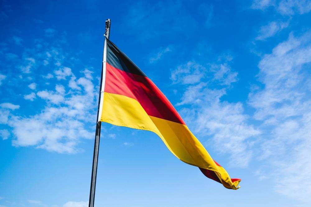Germany bans conversion therapy for LGBTQ youth - www.metroweekly.com - Germany