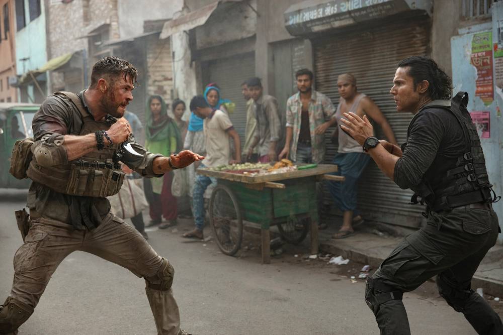 How Chris Hemsworth kills 183 men in one ‘Extraction’ scene - nypost.com - India