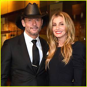 Tim McGraw Dishes On Quarantine Life With Wife Faith Hill: 'We're Doing Well' - www.justjared.com