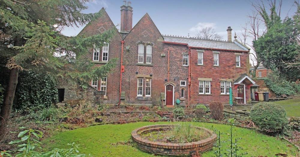 It's Bolton's best known house - but the owner couldn't sell it for a tenner - www.manchestereveningnews.co.uk - Britain