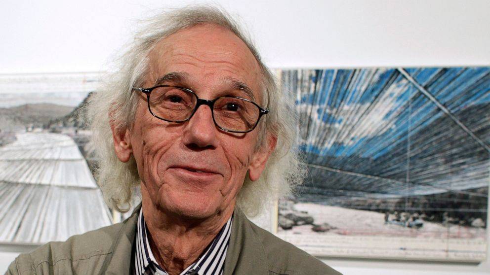 Christo, artist known for massive, fleeting displays, dies - abcnews.go.com - New York - New York - Berlin