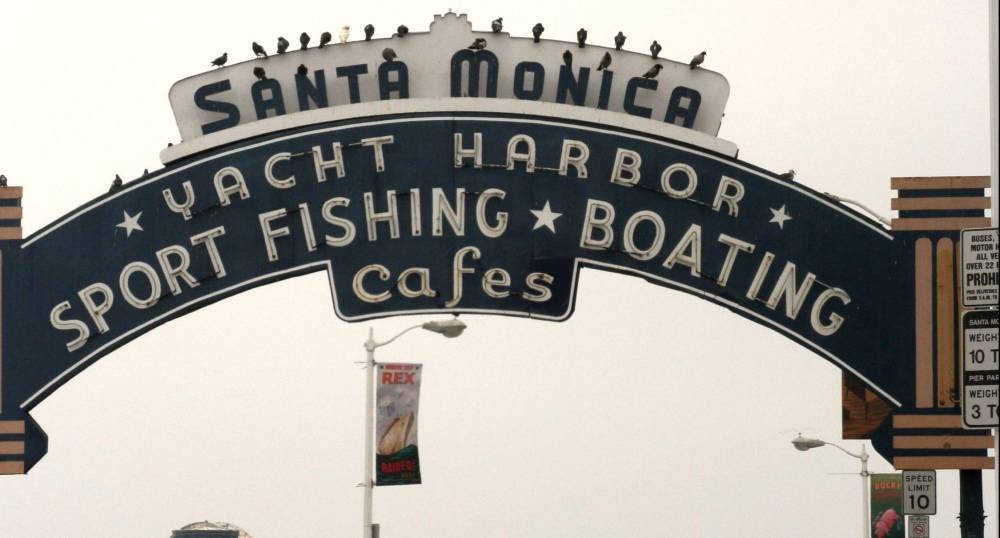 Santa Monica Curfew Again In Effect At 4 PM, 10 Freeway And PCH Closed Into City - deadline.com - Los Angeles - Santa Monica