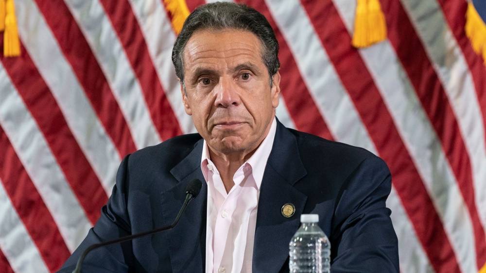 Andrew Cuomo Says 'I Figuratively Stand With the Protestors' Following George Floyd's Death - www.etonline.com - New York - Minnesota - USA - George - Floyd