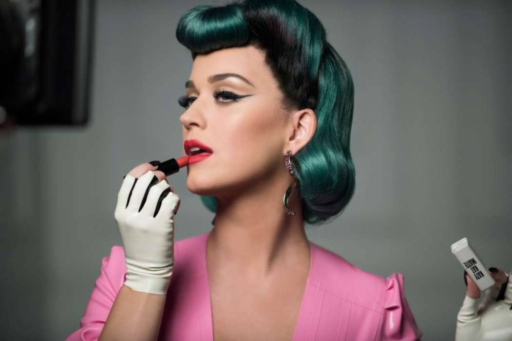 Katy Perry Says The Relative Commercial Flop Of 2017’s Witness Impacted Her Mental Health - celebrityinsider.org
