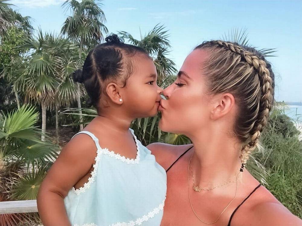 KUWK: Khloe Kardashian Worried For Daughter True’s Future After George Loyd’s Murder – Check Out Her Powerful Statement! - celebrityinsider.org