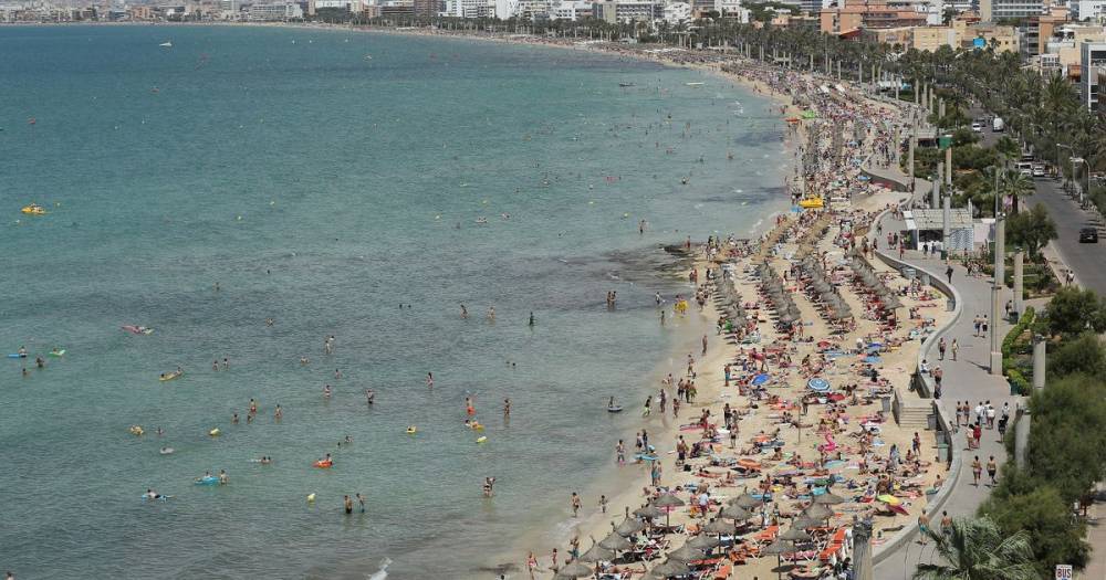 Spain's crushing blow for British holidaymakers over coronavirus - www.manchestereveningnews.co.uk - Britain - Spain