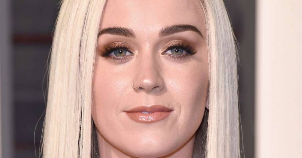 Katy Perry recalls Harry Styles's reaction to her pregnancy news; dubs him a 'gentleman' - www.msn.com