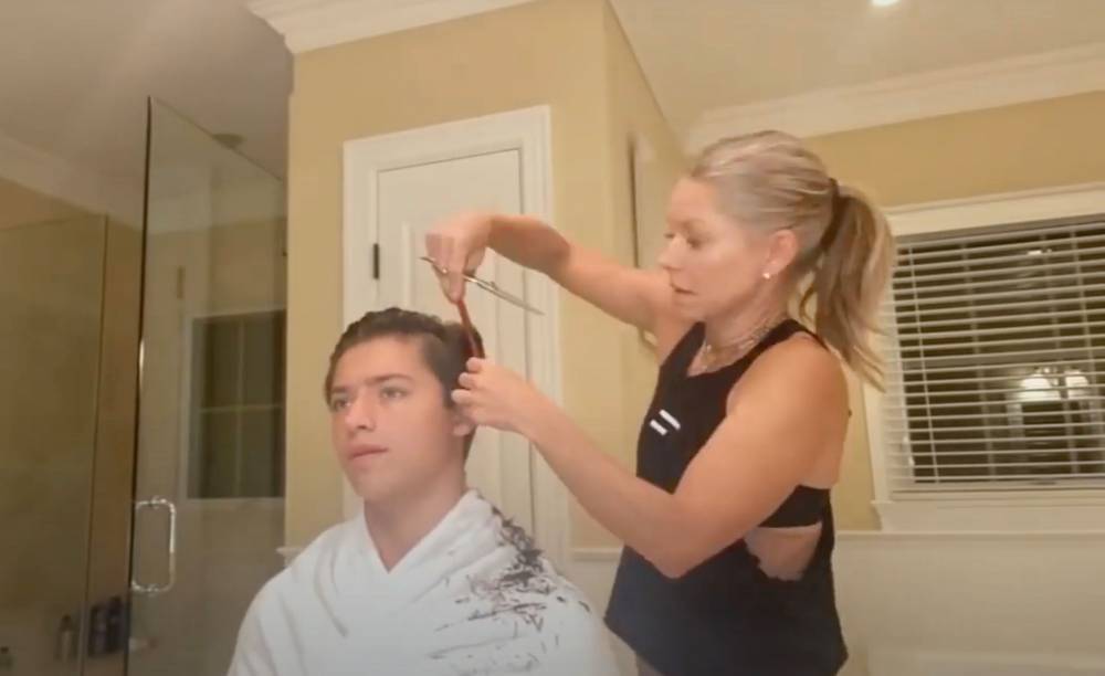Kelly Ripa Finally Gives Her Son Joaquin A Haircut — The Results Are ‘Aerodynamic’ - etcanada.com