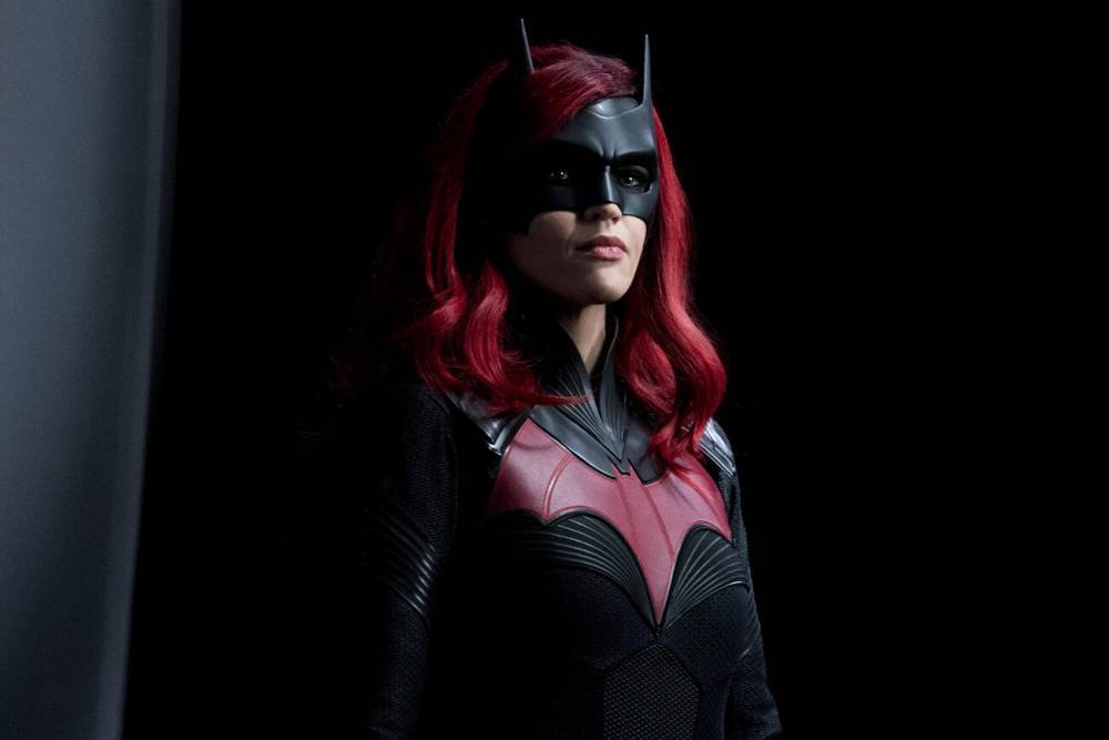 Batwoman Showrunner Addresses Rumors that Kate Kane Will Be Killed Off in Season 2 - www.tvguide.com