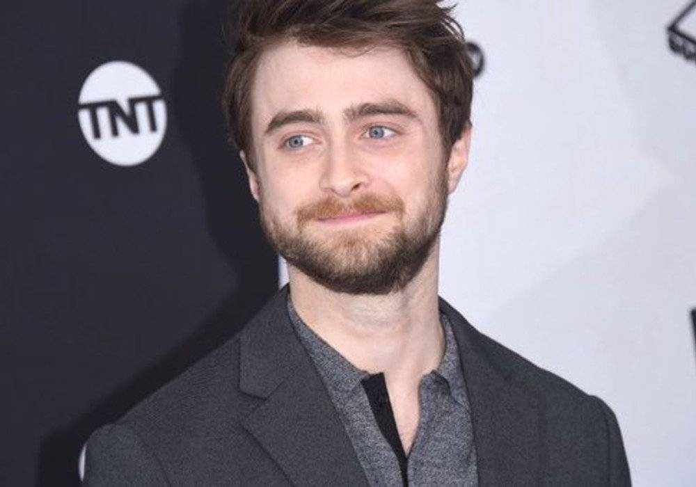 Daniel Radcliffe Speaks Out About J.K. Rowling’s Alleged Transphobic Tweets - celebrityinsider.org
