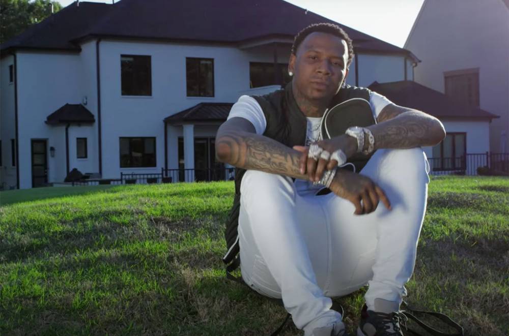 MoneyBagg Yo Plays Golf & Hangs Out With His Kids in 'Cold Shoulder' Video: Watch - www.billboard.com - city Memphis