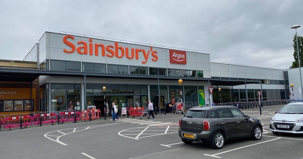 Sainsbury's shoppers threaten to 'boycott' the supermarket over statue - www.manchestereveningnews.co.uk - Manchester