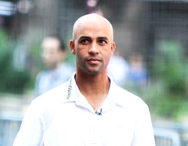 Tennis Pro James Blake Details Being Tackled by Police After Mistaken Identity - www.eonline.com - New York