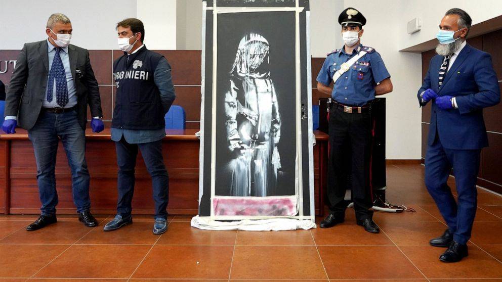 Stolen Banksy honoring Bataclan victims found in Italy - abcnews.go.com - Britain - Paris - Italy