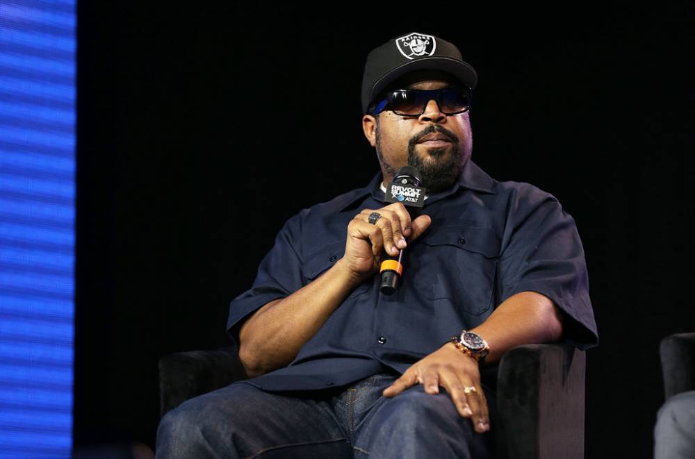 Ice Cube Criticized For Posting String of Anti-Semitic Images and Conspiracy Theories - www.billboard.com - Egypt