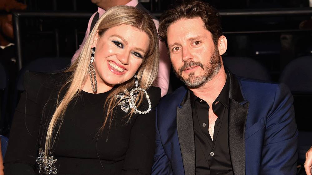 Kelly Clarkson Files for Divorce From Husband Brandon Blackstock - www.etonline.com - Los Angeles