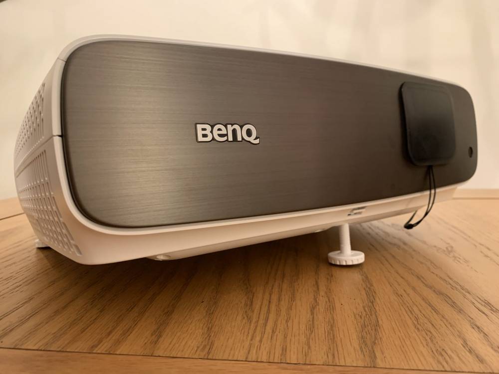 Home Cinema Review: BenQ W2700 projector - www.thehollywoodnews.com