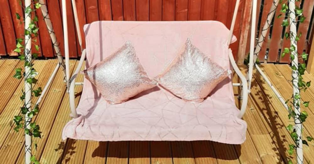 Scots DIY mum gives rusty garden swing seat fairytale makeover using bargain buys - www.dailyrecord.co.uk - Scotland