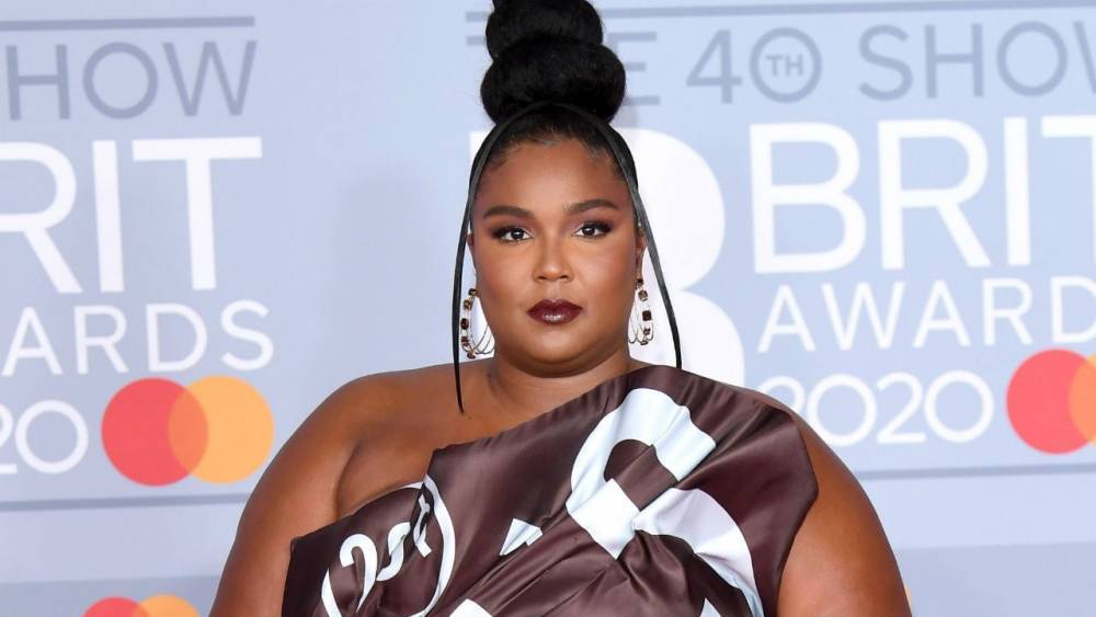 Lizzo Tears Up Talking About Finding 'Hope' Amid Ongoing Protests - www.etonline.com - Minnesota
