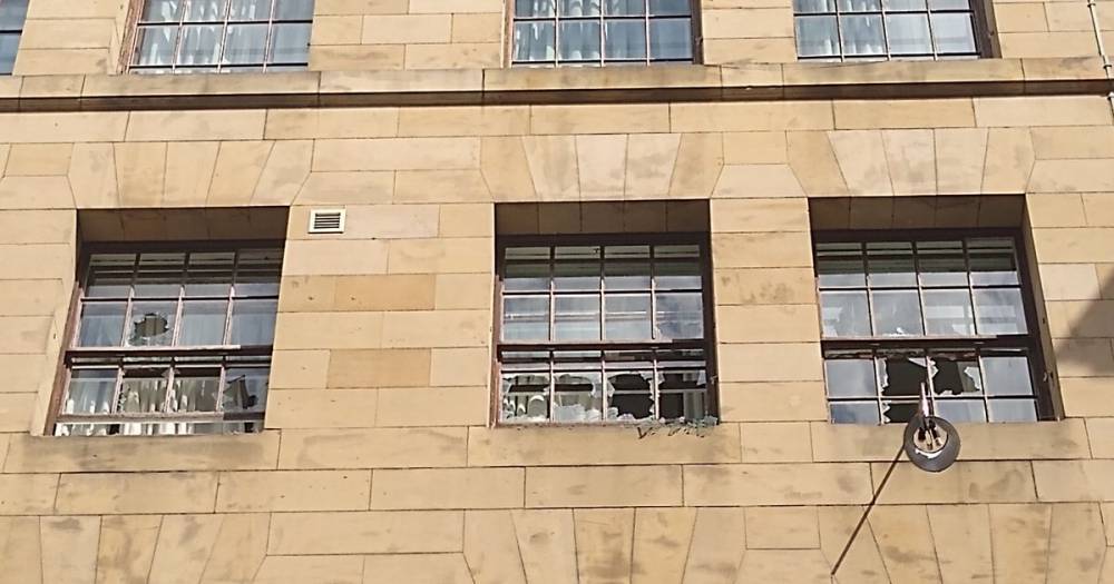 Windows 'smashed' at plush £2,000-a-night Edinburgh hotel as one man taken to hospital - www.dailyrecord.co.uk - city Edinburgh
