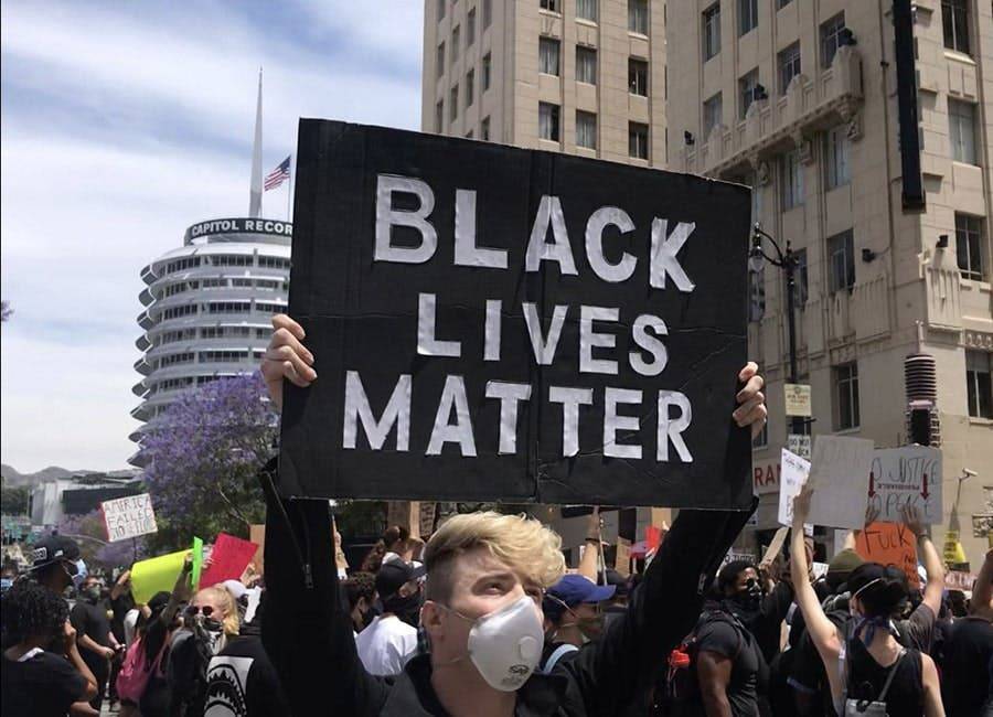 Jedward join Black Lives Matter protests in LA as they isolate with Hollywood pal - evoke.ie - USA - Ireland