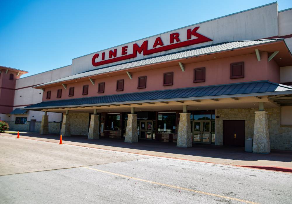 Movie Theaters’ “Full-On Rhythm” Won’t Return Until 2022, Cinemark CEO Says - deadline.com
