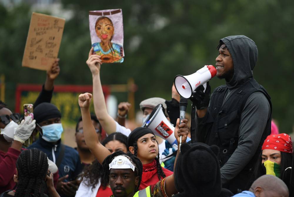 ‘Star Wars’ Actor John Boyega Delivers Emotional Speech During London Black Lives Matter Protest - deadline.com - London - George - Floyd