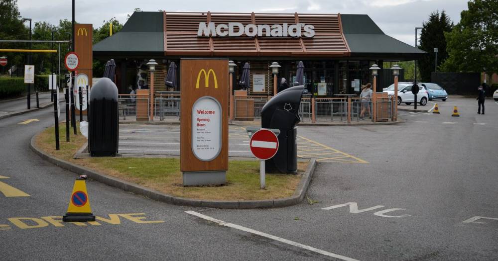 McDonald's shuts drive-thru due to huge traffic queues as hundreds flock to restaurants - www.manchestereveningnews.co.uk - Britain