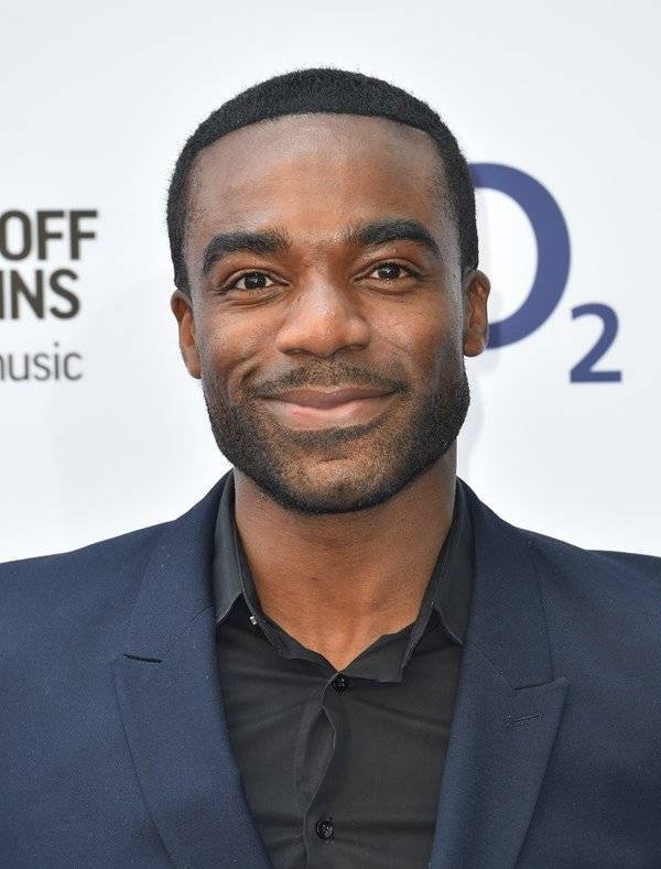 Ore Oduba says he ‘can’t live in fear’ about the world his son will grow up in - www.breakingnews.ie