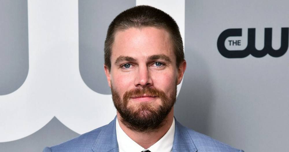 Stephen Amell Responds After Comic Book Writer Tee Franklin Accuses Him of Being Racist - www.usmagazine.com