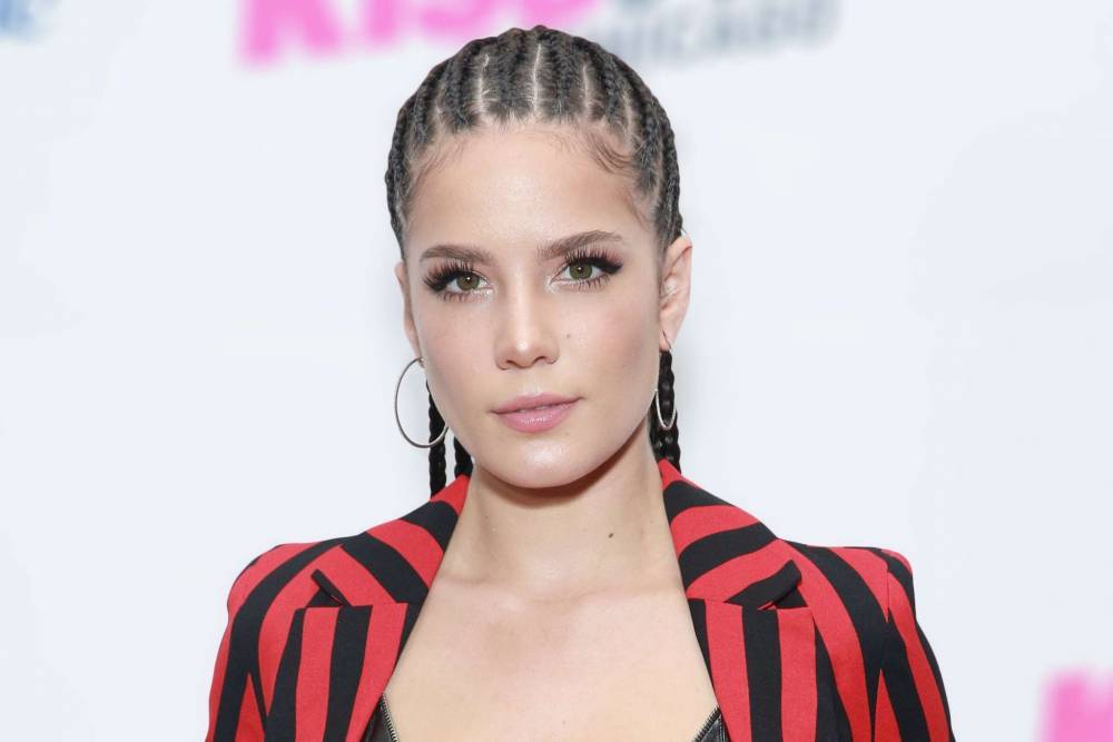 Halsey Acknowledges Her ‘White Passing’ Privilege As She Continues To Fearlessly Take Lead At BLM Protests - celebrityinsider.org