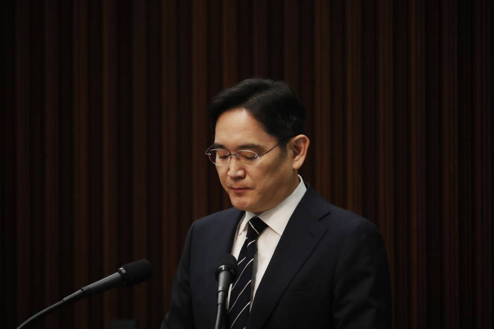 Samsung Chief Lee Jae-yong To Be Arrested On Fraud Charges - deadline.com - South Korea - city Seoul