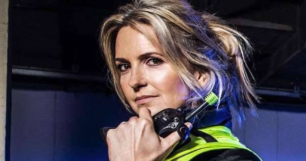 Rod Stewart's wife Penny Lancaster reveals she is set to become police officer - www.msn.com