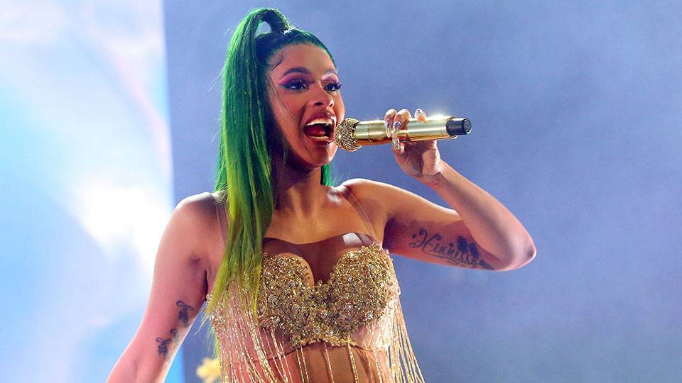 Cardi B Dragged a Reporter for Saying She ‘Promoted Violence’ During Black Lives Matter Protests - stylecaster.com