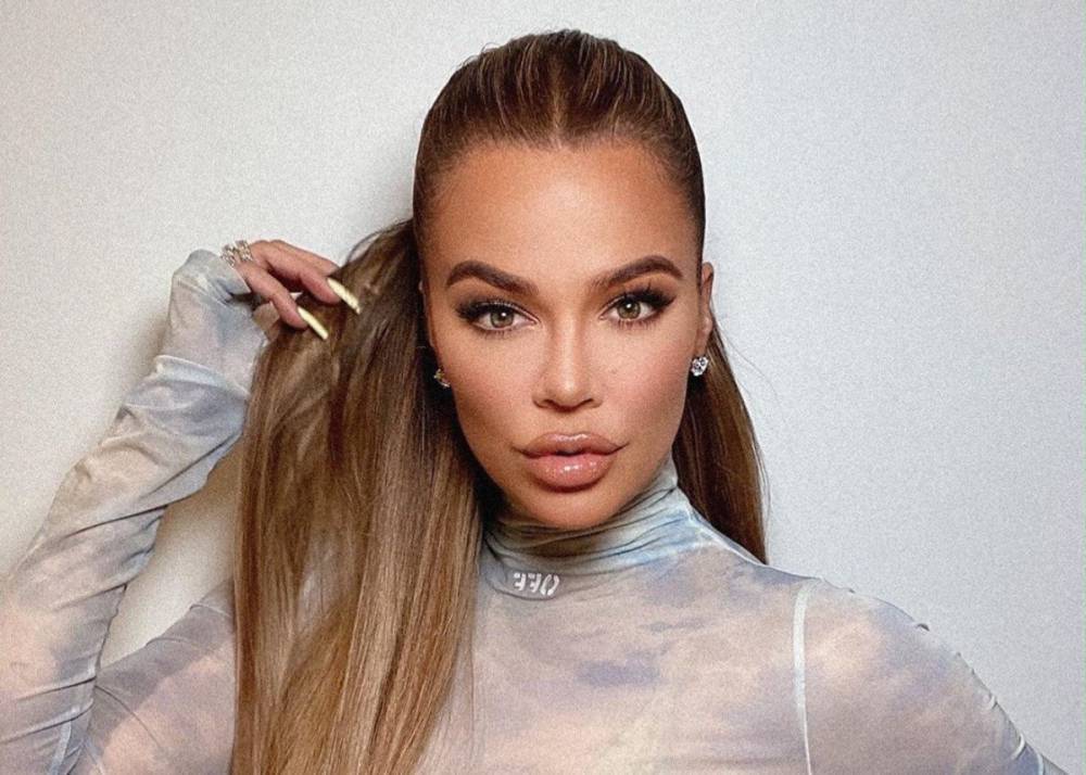 Khloe Kardashian Wore An Off-White Bodysuit As She Joked About Her Weekly Face Transplant - celebrityinsider.org