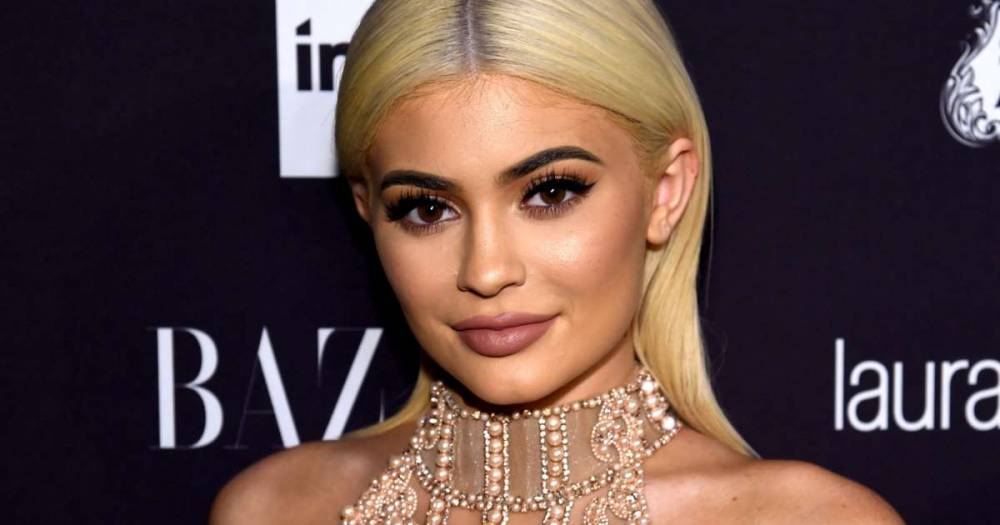 Kylie Jenner enters Forbes' highest-paid celebs list; billionaire status remains disputed - www.msn.com