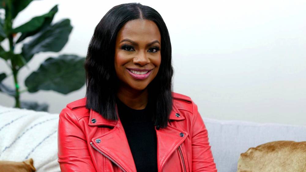 Kandi Burruss Had An Excellent Convo With Jarrett Hill – See The Video Here - celebrityinsider.org - Arizona