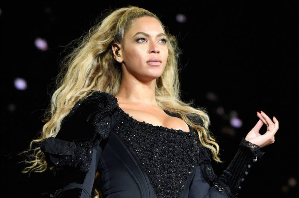 Beyonce Demands 'Justice' for Breonna Taylor on Her 27th Birthday - www.billboard.com - city Louisville