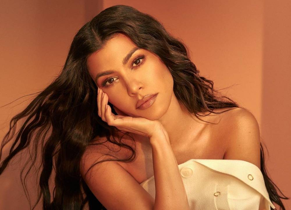 Kourtney Kardashian Lands In Trouble For Doing This While Talking About The Killing Of George Floyd — Fans Say No Wonder Sister Kim Kardashian Is The Revolutionary One - celebrityinsider.org - Minnesota