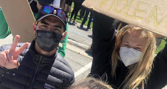 Sophie Turner and Joe Jonas participate in Black Lives Matter protests; Couple chant 'No justice, no peace' - www.pinkvilla.com