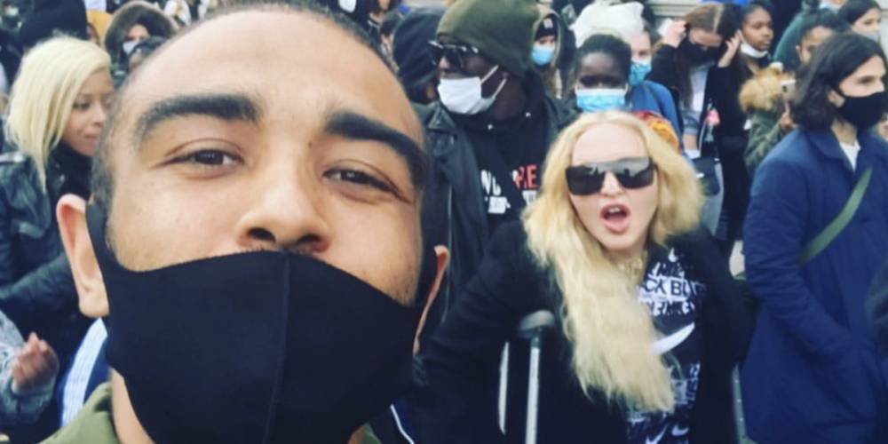 Madonna Joined a Black Lives Matter Protest in London on Crutches - www.harpersbazaar.com - London