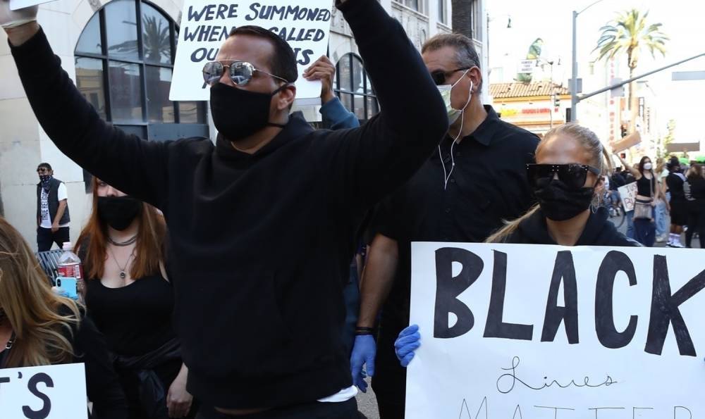 Jennifer Lopez & Alex Rodriguez Protest for Black Lives Matter in L.A. - www.justjared.com - Los Angeles