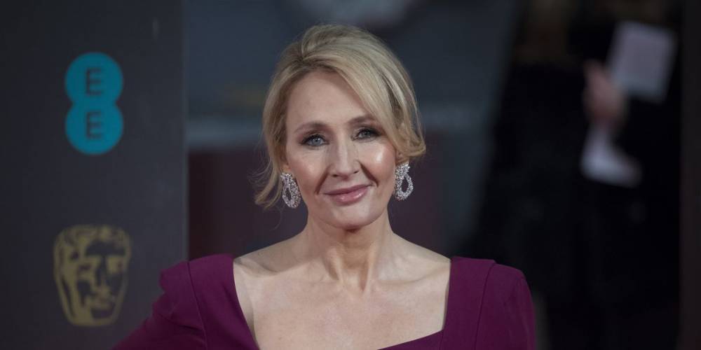 J.K. Rowling Faces Backlash for Transphobic Tweets About Menstruation - www.marieclaire.com