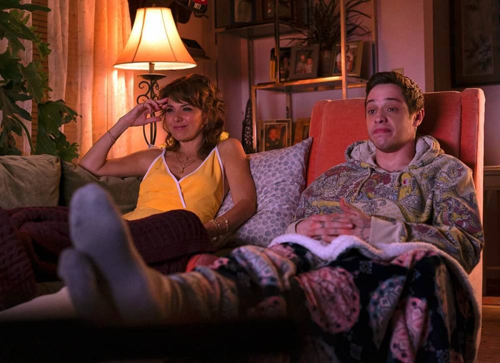 Pete Davidson - Judd Apatow - Pamela Adlon - Maude Apatow - Steve Buscemi - Marisa Tomei - Bill Burr - ‘The King Of Staten Island’: A Charming Cast Energizes A Formulaic Story In Judd Apatow’s Latest [Review] - theplaylist.net - county Story - city Staten Island, county King