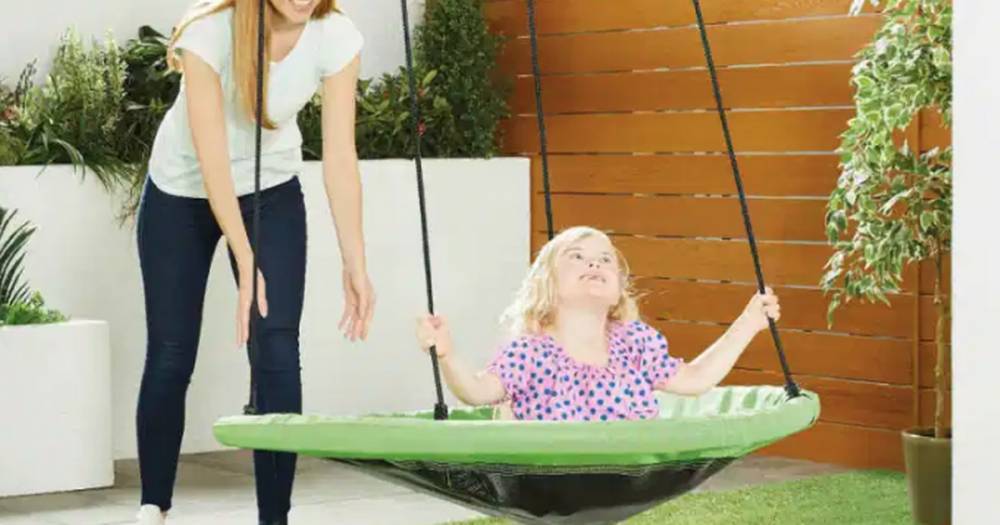 Aldi have launched a Kids Garden Nest Swing and it is so stylish you'll want a go - www.ok.co.uk