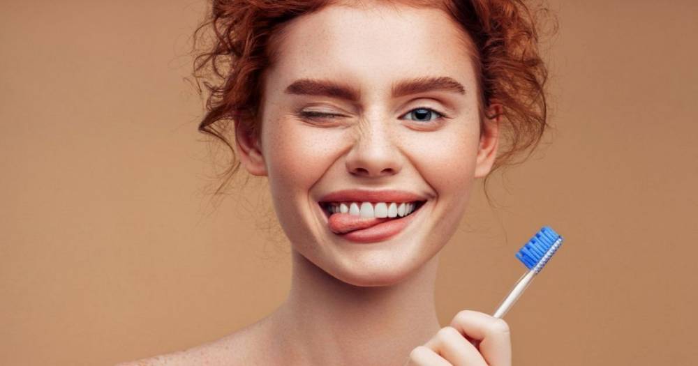 How to whiten your teeth at home – with products that start from just £4.99 - www.ok.co.uk - Britain