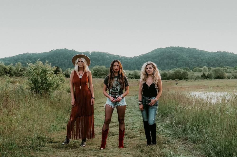 How Runaway June's Realignment Hints at the Peaks and Perils of Band Management - www.billboard.com
