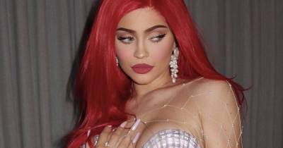 Kylie Jenner shows off insane Halloween decorations at her $30m home as Stormi bobs for apples - www.ok.co.uk